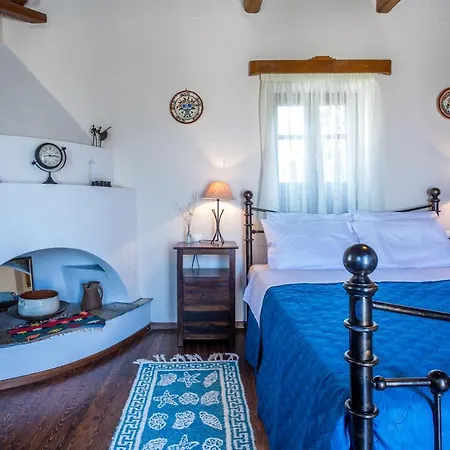 Country Ouranos Skopelos Town